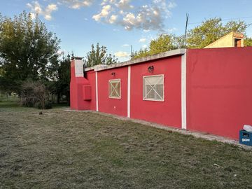 Chacra a 13 km  de Gualeguaychu, excelente entorno.