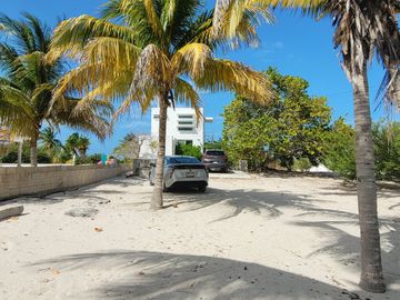 Casa FRENTE AL MAR en Venta, Telchac Yucatán