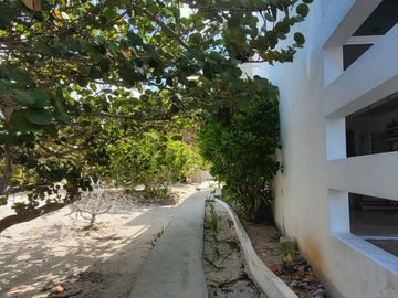 Casa FRENTE AL MAR en Venta, Telchac Yucatán