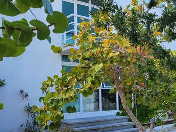 Casa FRENTE AL MAR en Venta, Telchac Yucatán