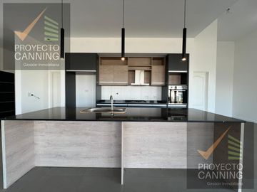 Venta de casa en Barrio San Felipe Canning