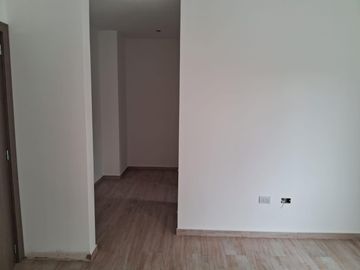 Casa en  Venta en Jardin de Las Tejas 3 dormitorios, 3 baños, jardin. A estrenar