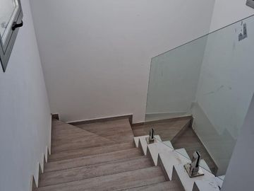 Casa en  Venta en Jardin de Las Tejas 3 dormitorios, 3 baños, jardin. A estrenar