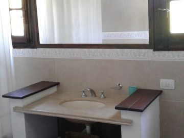 Casa en venta - 4 Dormitorios 6 Baños - 900Mts2 - Luján