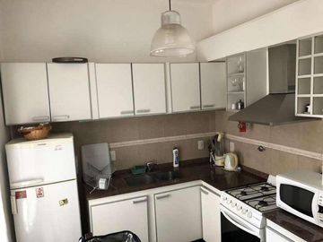 Casa en venta - 4 Dormitorios 6 Baños - 900Mts2 - Luján