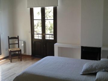 Casa en venta - 4 Dormitorios 6 Baños - 900Mts2 - Luján
