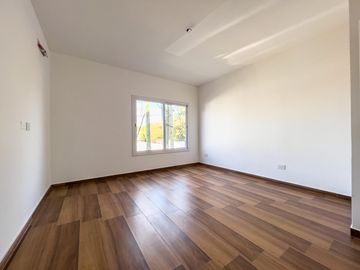 DUPLEX EN  ITUZAINGÓ-