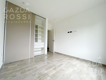 venta casa con piscina en Barrio San Felipe