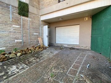 Casa uso Comercial  - Ramos Mejia Sur