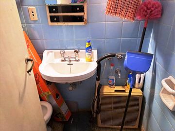 Casa en  Las Heras 699 esquina San martin ( apto profesional)