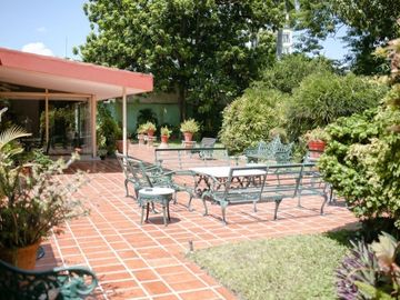 Casa en venta/renta sobre avenida en Colonia Buenavista, Mérida