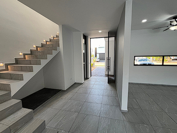 En venta Casa en carretera Sitpatch