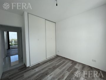 Venta de Departamento 3 ambientes con balcón en Wilde