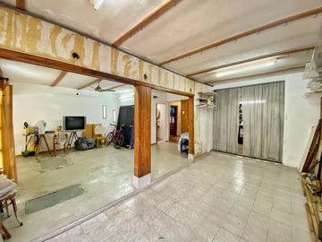 VENTA CASA 3 AMB 207 M2 VALENTIN ALSINA