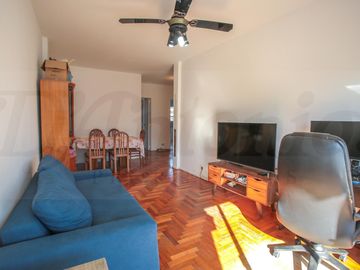 Departamento en venta de 2 ambientes en Chacarita