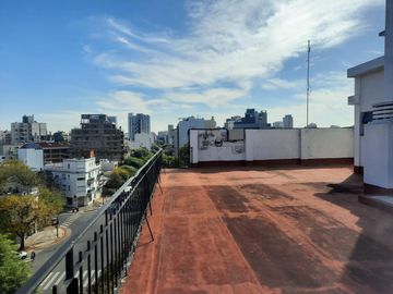Departamento en venta de 2 ambientes en Chacarita