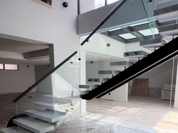 Venta Casa en Jardínes del Pedregal