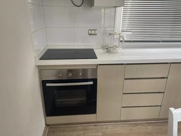Se vende departamento amoblado de 1 ambiente (estudio) cerro Placeres con vista a la bahia. Ves.-
