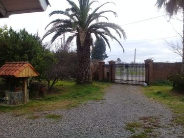 Vendo excelente y amplia casa / Parcela en Romeral.