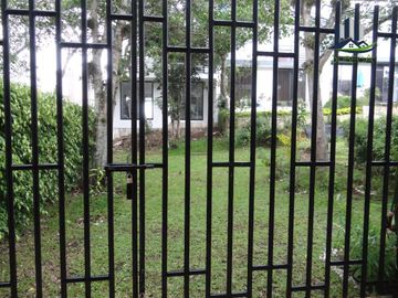 Venta de Casa en Fraccionamiento Morada del Quetzal Xalapa, 3 recámaras y Jardín