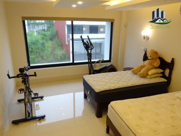 Venta de Casa en Fraccionamiento Morada del Quetzal Xalapa, 3 recámaras y Jardín