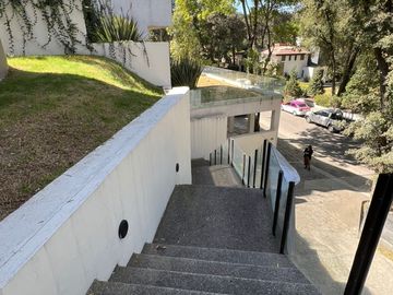 RENTA MANSION EN CLUB DE GOLF   VALLE ESCONDIDO