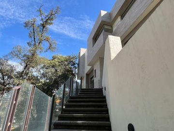 RENTA MANSION EN CLUB DE GOLF   VALLE ESCONDIDO