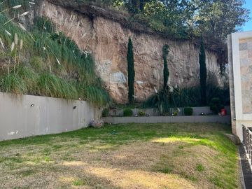 RENTA MANSION EN CLUB DE GOLF   VALLE ESCONDIDO