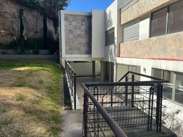 RENTA MANSION EN CLUB DE GOLF   VALLE ESCONDIDO