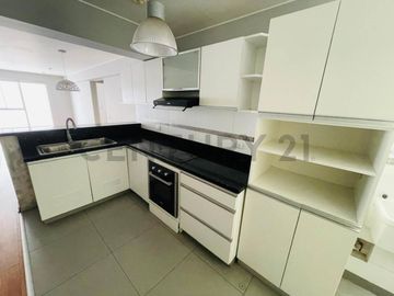 DEPARTAMENTO EN MAGDALENA DEL MAR LIMITE CON SAN ISIDRO
