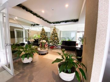 DEPARTAMENTO EN MAGDALENA DEL MAR LIMITE CON SAN ISIDRO