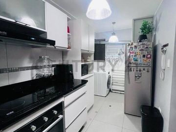 DEPARTAMENTO EN MAGDALENA DEL MAR LIMITE CON SAN ISIDRO