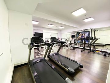 DEPARTAMENTO EN MAGDALENA DEL MAR LIMITE CON SAN ISIDRO