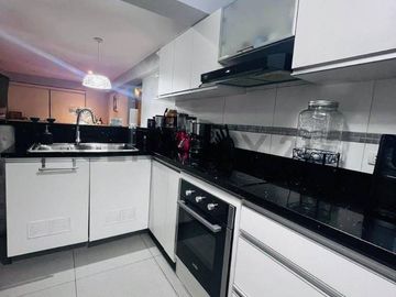 DEPARTAMENTO EN MAGDALENA DEL MAR LIMITE CON SAN ISIDRO