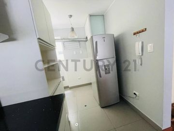 DEPARTAMENTO EN MAGDALENA DEL MAR LIMITE CON SAN ISIDRO