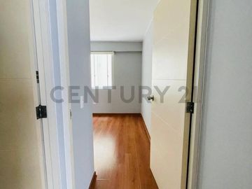 DEPARTAMENTO EN MAGDALENA DEL MAR LIMITE CON SAN ISIDRO