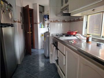 VENDO APARTAMENTO CALLEJA BAJA. (10)