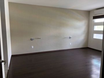 Hermosa Residencia en Cumbres del Lago, Juriquilla, Diseño de Autor, de REVISTA!