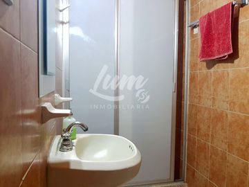 VENTA DE CASA EN VILLA DE ARAGON, CON 2 DEPTO. INDEPENDIENTES