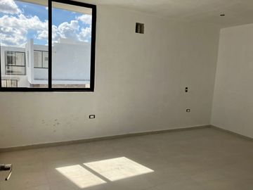 Casa de 3 recámaras en Privada, conkal al Norte Merida