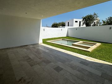 Venta de casa inteligente en Cholul