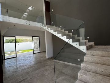 Venta de casa inteligente en Cholul