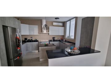 SAN FRANCISCO / PH MANDARIN BAY / 207m2 / 3 HABITAC. / VISTA AL MAR