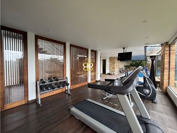 SE VENDE ESPECTACULAR CASA EN CHIA