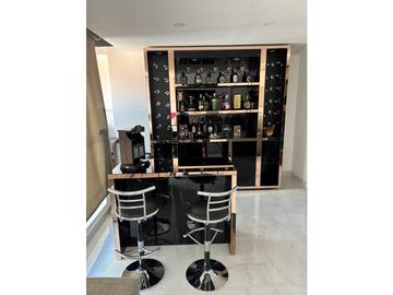 VENTA HERMOSO APARTAMENTO PENTHOUSE-DUPLEX LAURELES IGLESIA ST