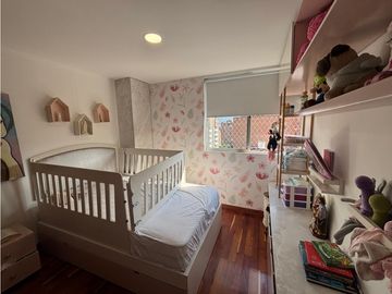 VENTA HERMOSO APARTAMENTO PENTHOUSE-DUPLEX LAURELES IGLESIA ST