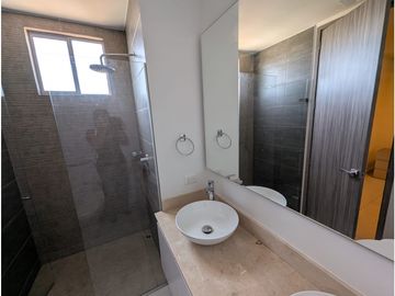 SE VENDE ESPECTACULAR APARTAMENTO EN ALTOS DE LOS ROSALES