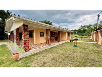 Casa campestre en venta en condominio - Santa Elena El Cerrito Valle
