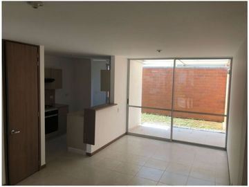 SE VENDE CASA EN CIUDAD COUNTRY JAMUNDI