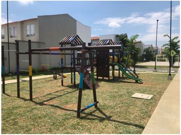 SE VENDE CASA EN CIUDAD COUNTRY JAMUNDI